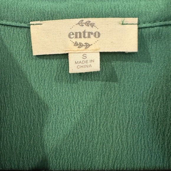Entro Emerald Green Garment - Picture 3 of 3